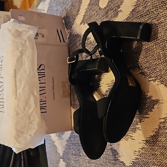 DREAMPAIRS - Picture 5 of 5